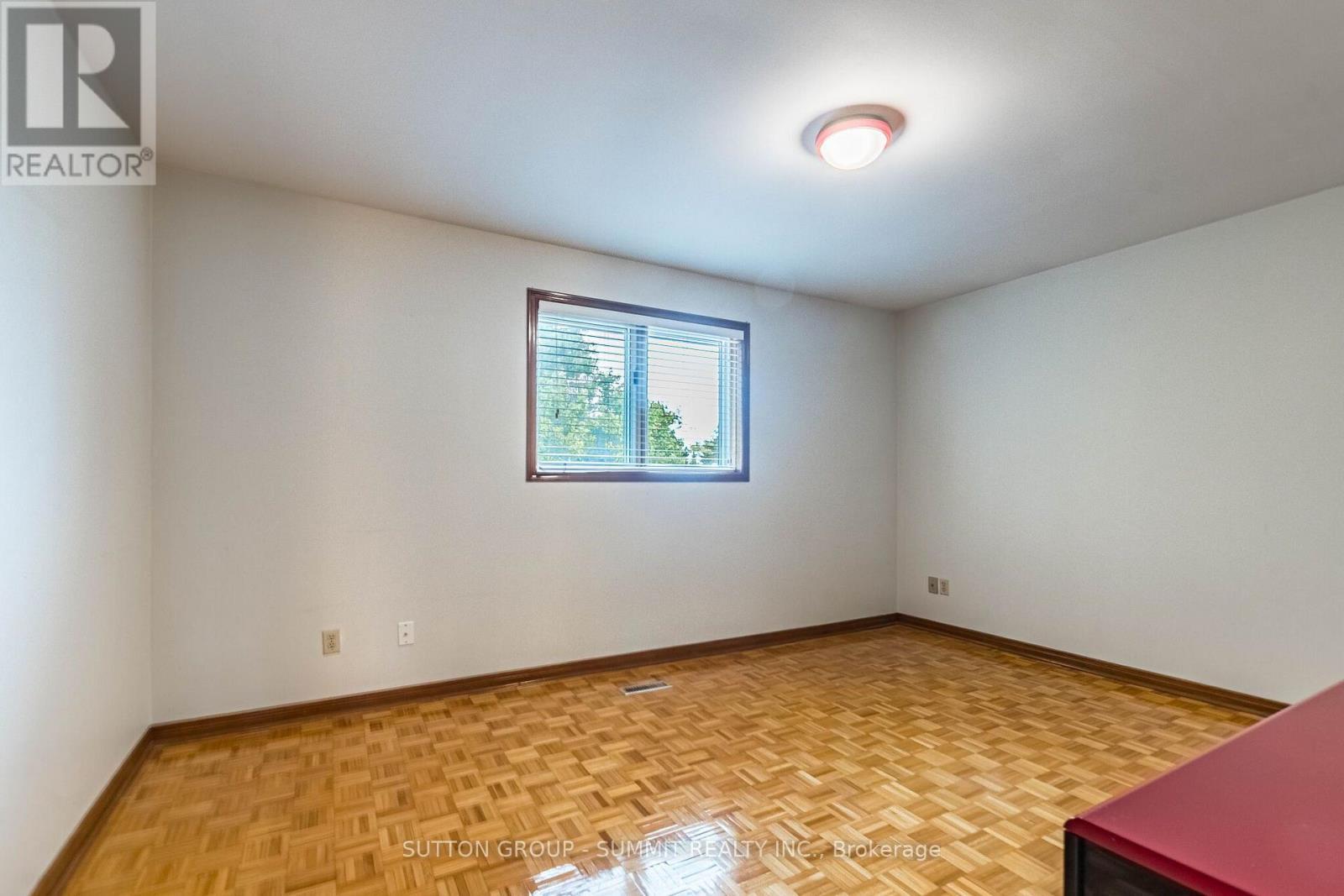 2477 Cliff Road, Mississauga, ON