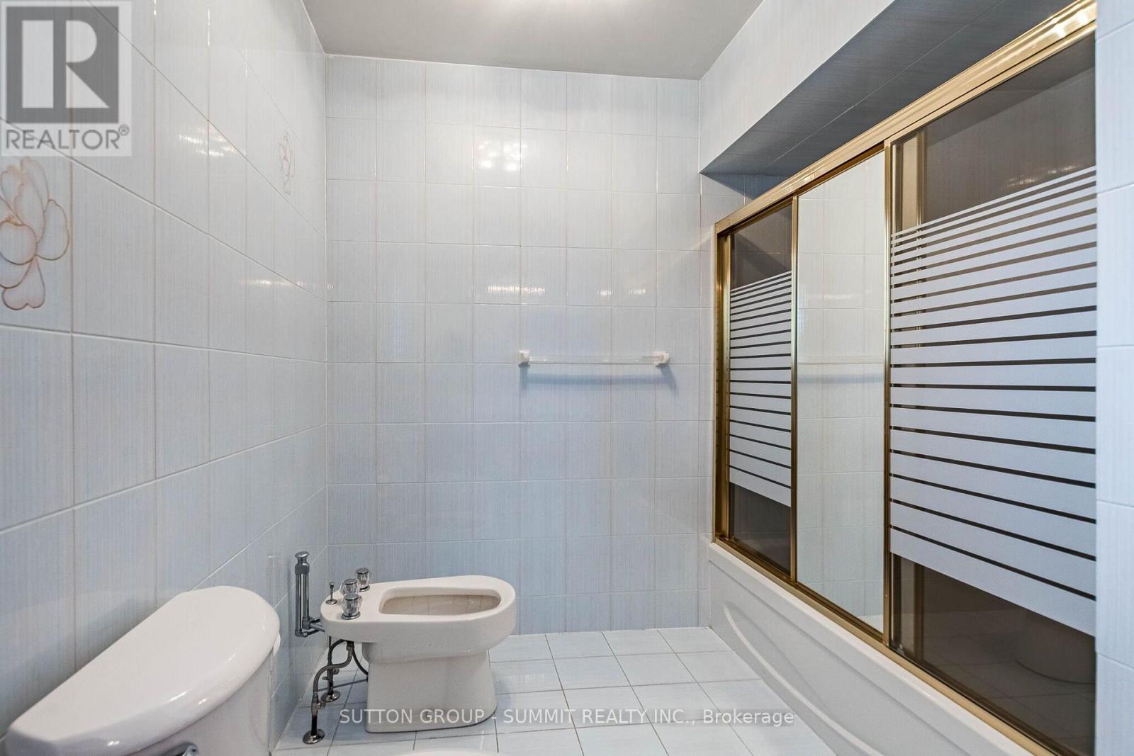 2477 Cliff Road, Mississauga, ON