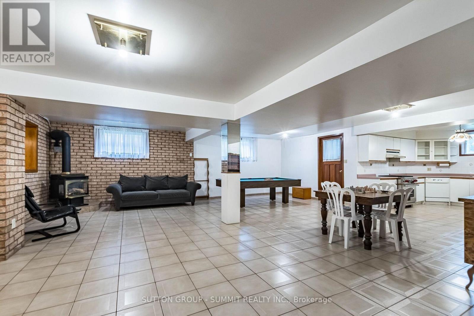 2477 Cliff Road, Mississauga, ON
