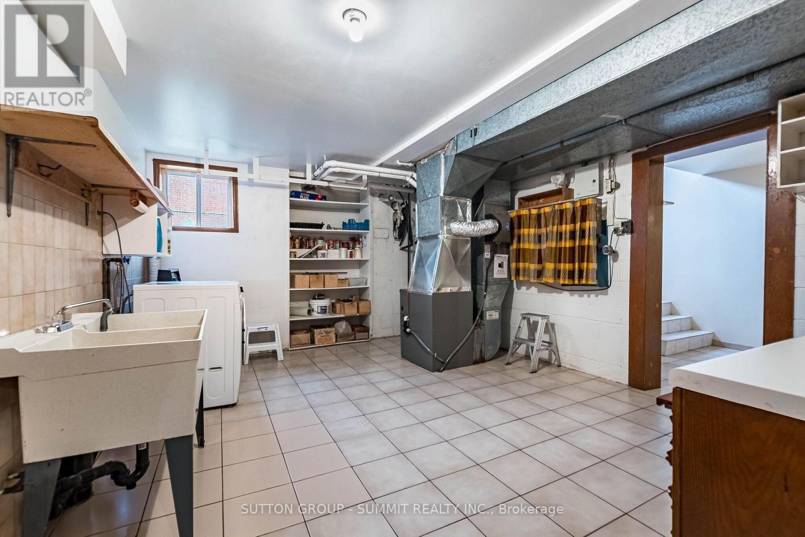 2477 Cliff Road, Mississauga, ON