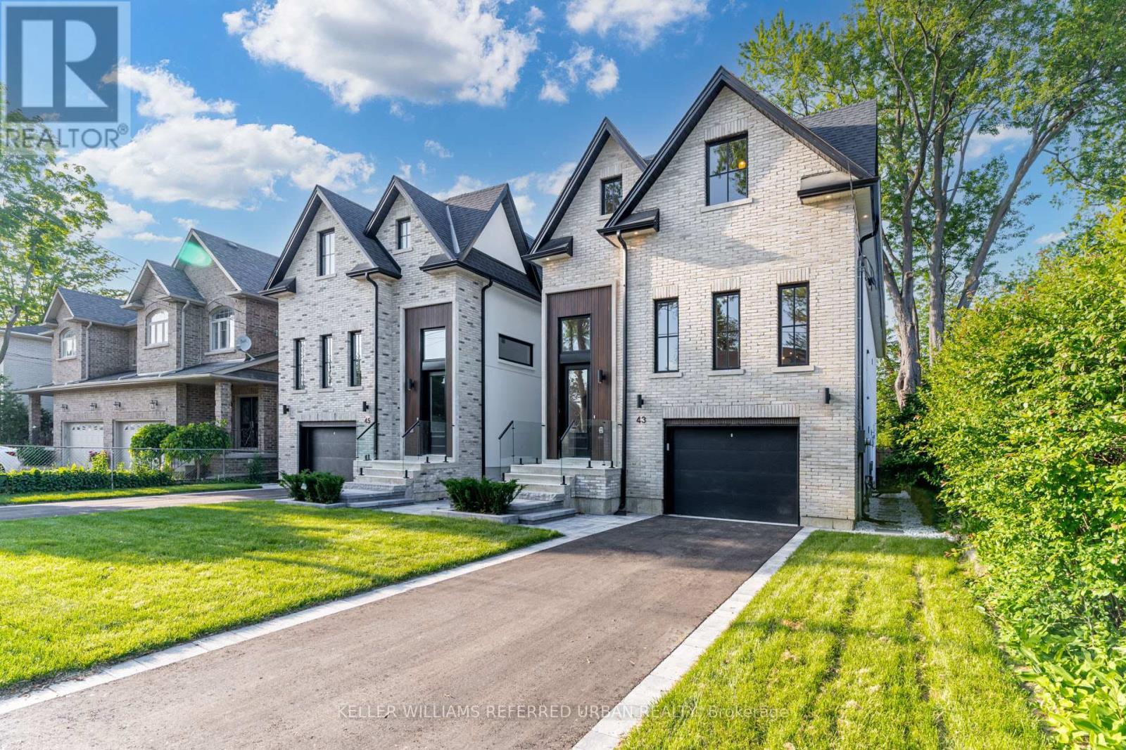 45 Benson Avenue, Mississauga, ON