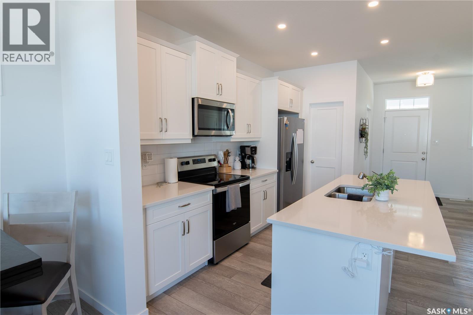 5148 Buckingham Drive E, Regina, SK