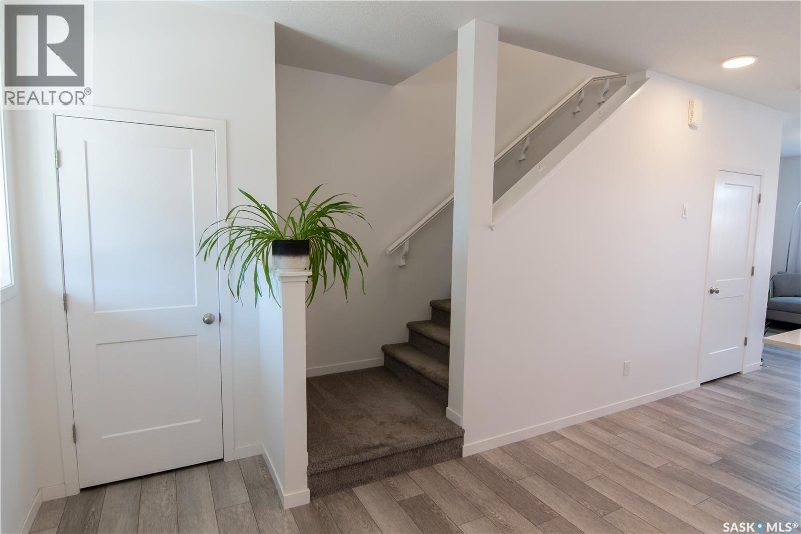 5148 Buckingham Drive E, Regina, SK