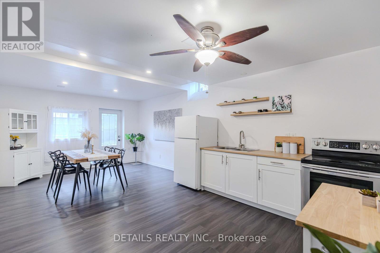 Kitchen and dining area in Walkout Basement - 3021 Richmond Road, Ottawa, ON