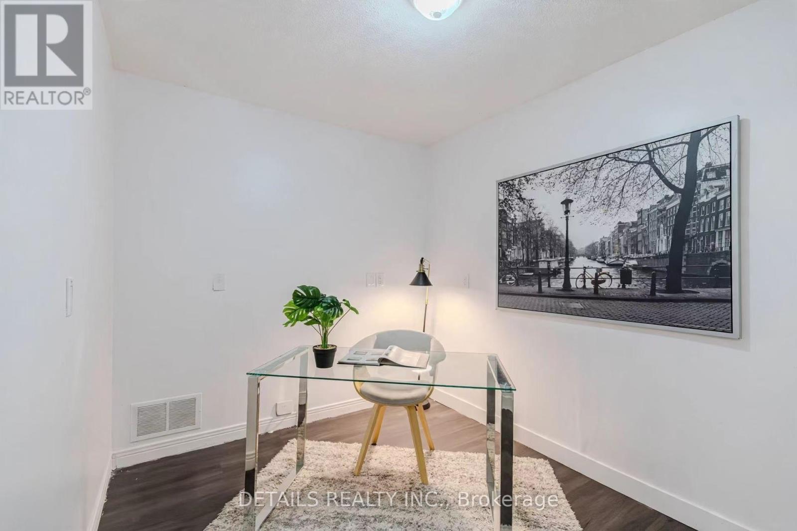 Den - 3021 Richmond Road, Ottawa, ON