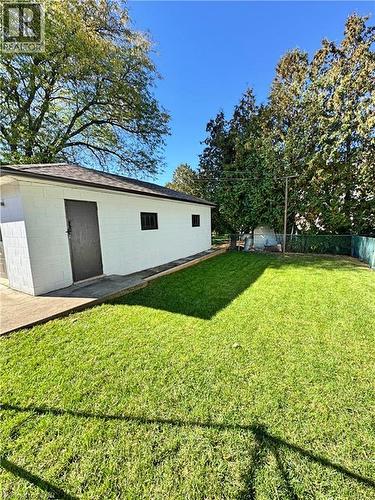184 East 35Th Street, Hamilton, ON 