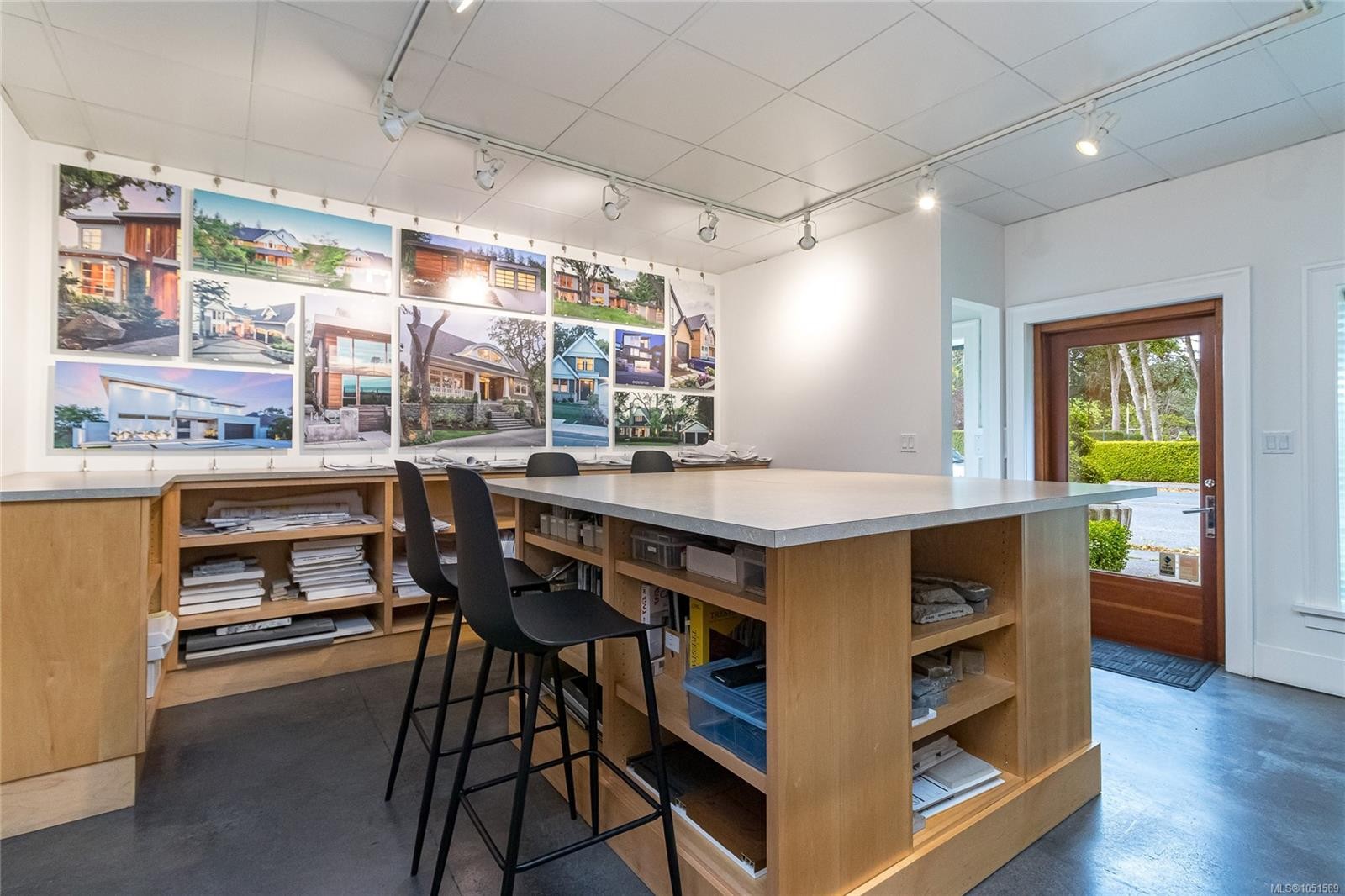 1161 Newport Ave, Oak Bay, BC
