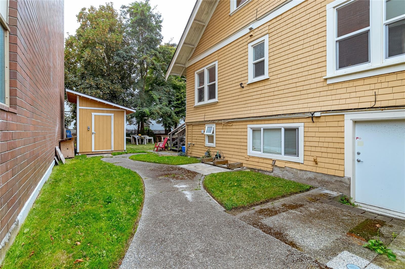 1161 Newport Ave, Oak Bay, BC