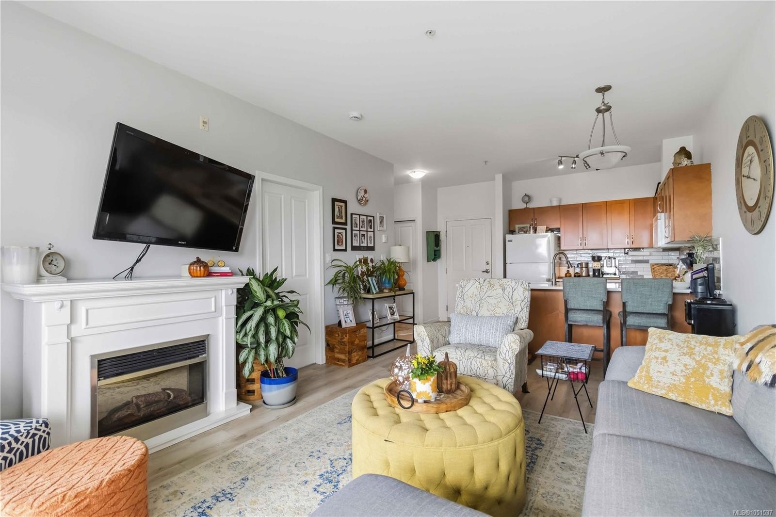 #308-1959 Polo Park Crt, Central Saanich, BC