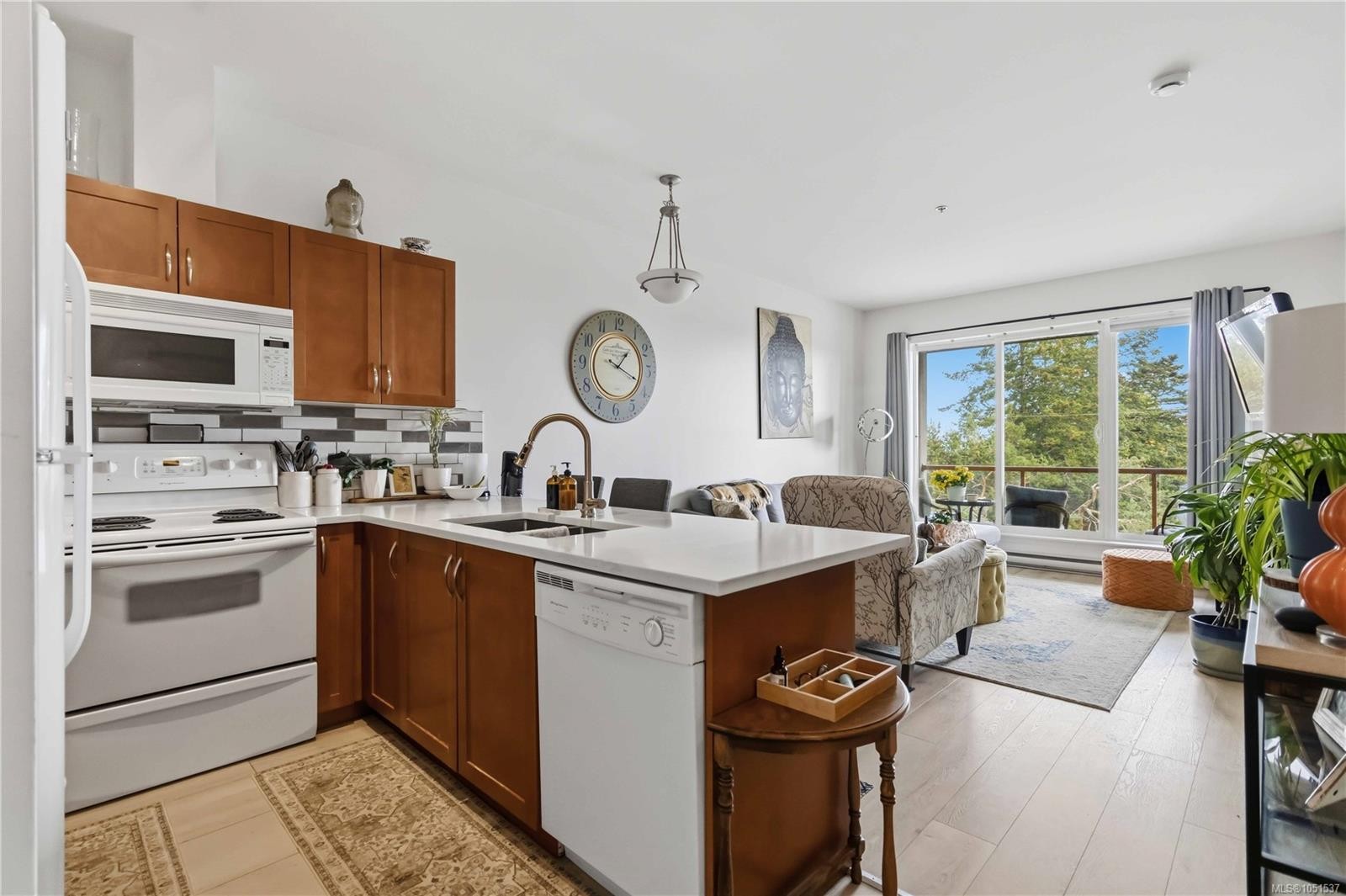 #308-1959 Polo Park Crt, Central Saanich, BC