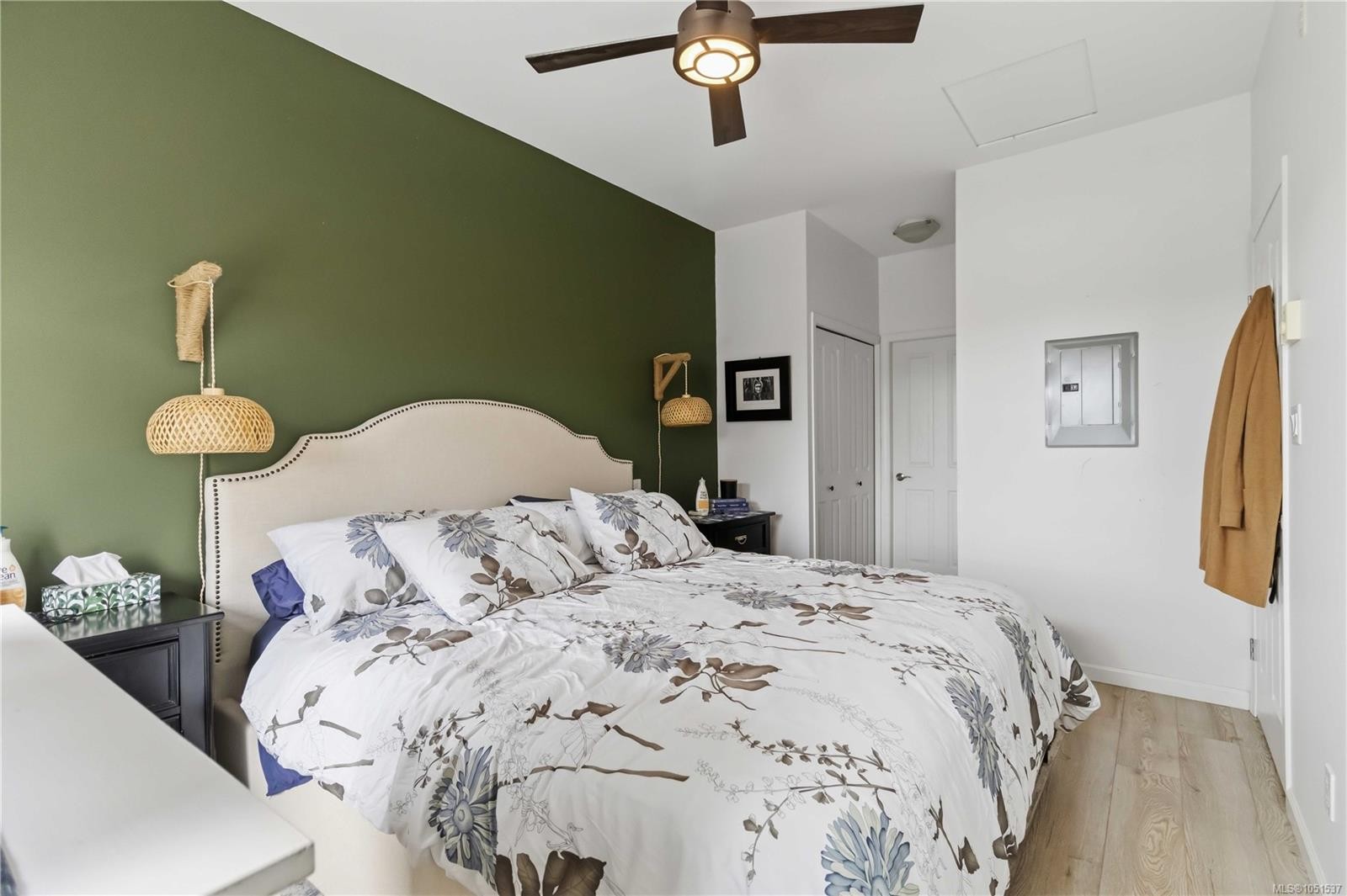 #308-1959 Polo Park Crt, Central Saanich, BC