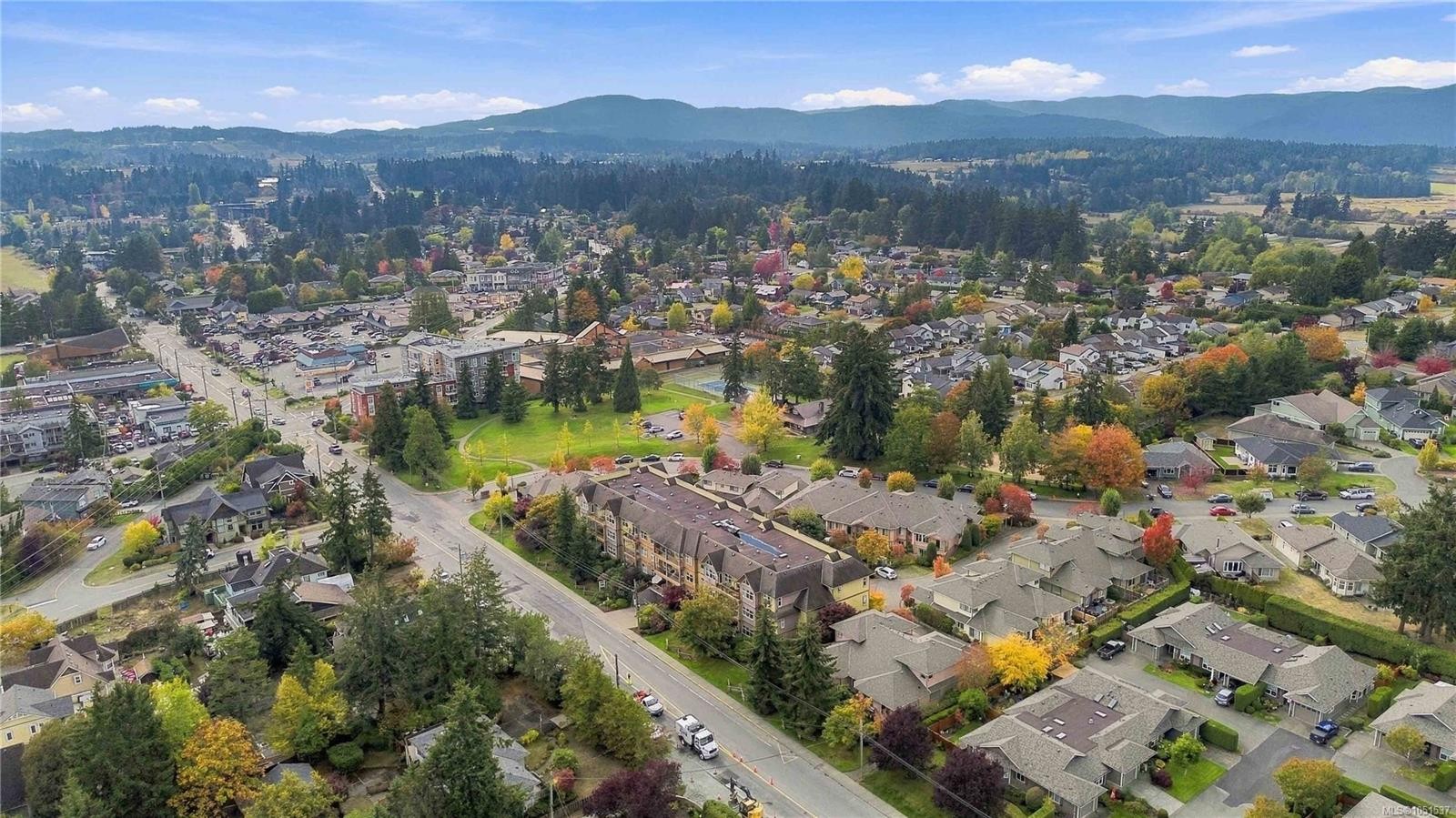 #308-1959 Polo Park Crt, Central Saanich, BC