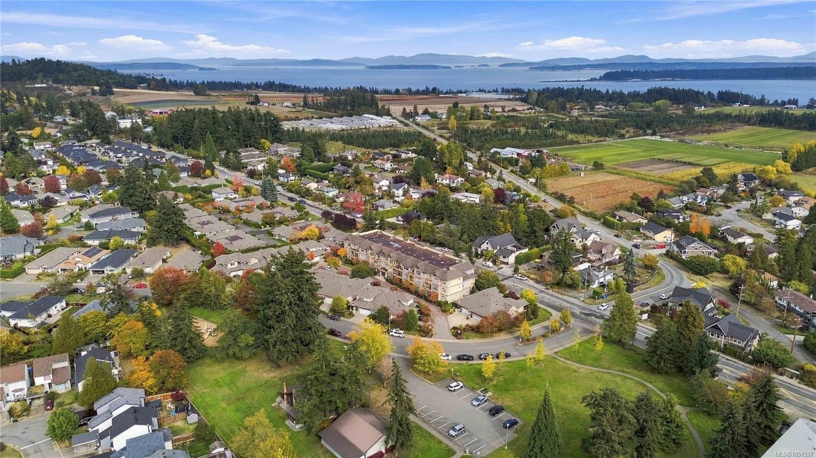 #308-1959 Polo Park Crt, Central Saanich, BC
