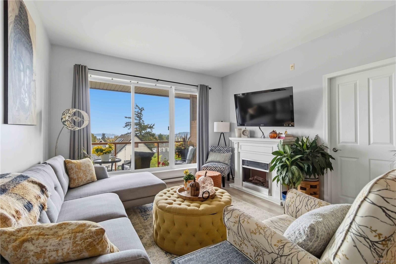 #308-1959 Polo Park Crt, Central Saanich, BC