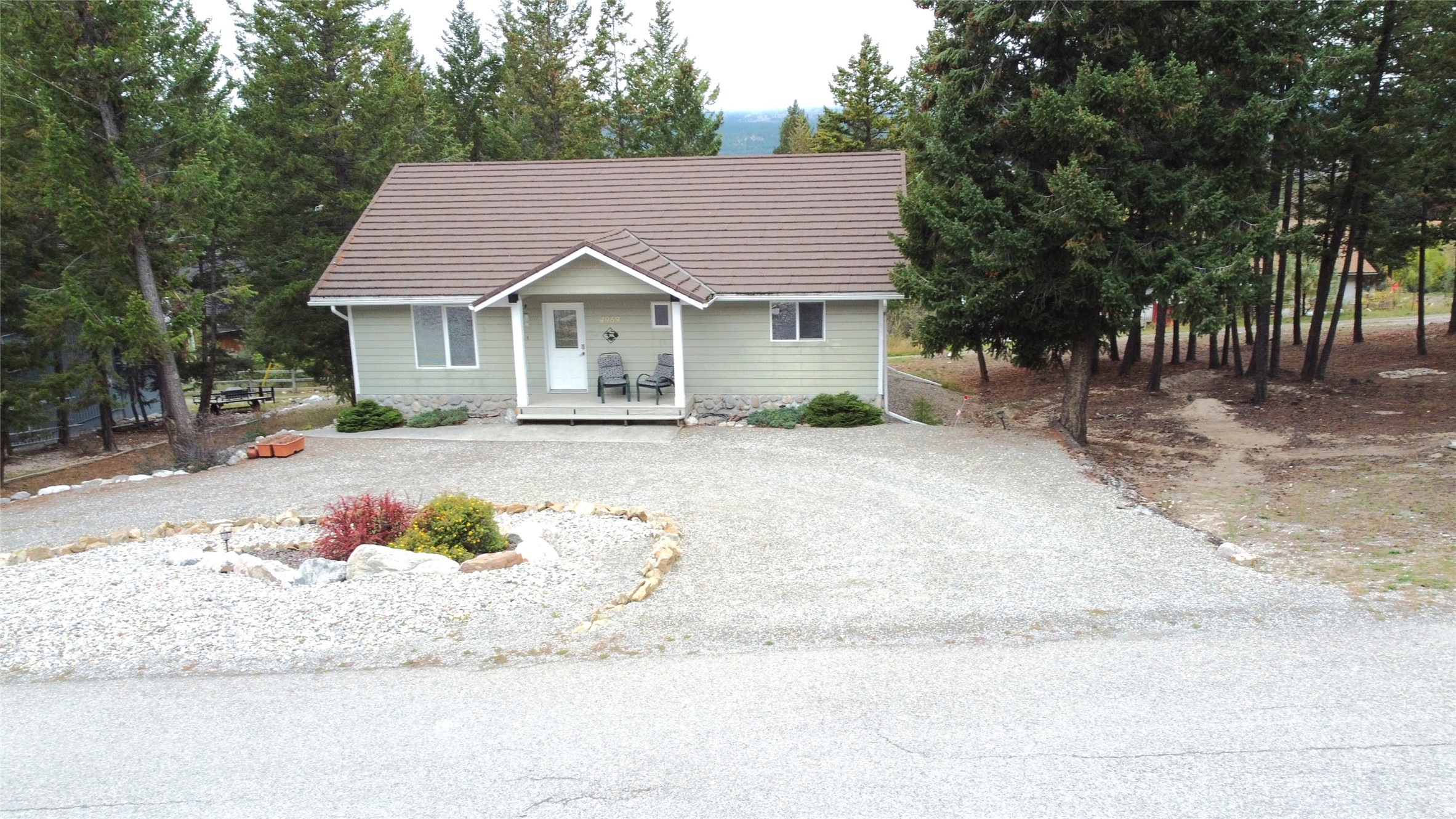 4969 Mountain Side Road, Fairmont Hot Springs, BC