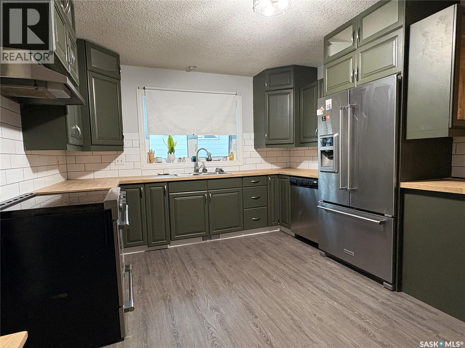 1181 Ashley Drive, Swift Current, SK