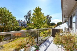 #105-10461 Resthaven Dr Sidney, BC V8L 3H6