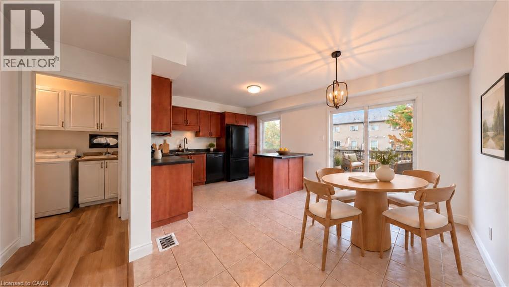virtual staging - 250 Parkvale Drive, Kitchener, ON