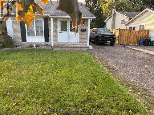 94 CARRIAGE ROAD  St. Catharines (Secord Woods), ON L2P 3S8