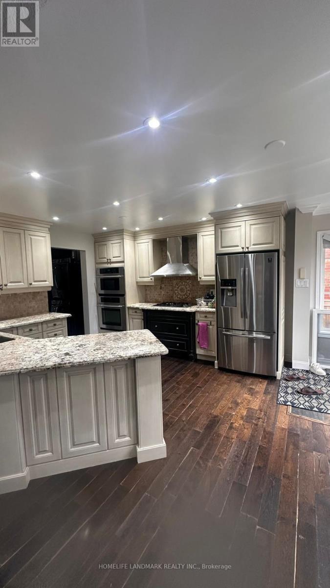 7100 Walworth Court, Mississauga, ON