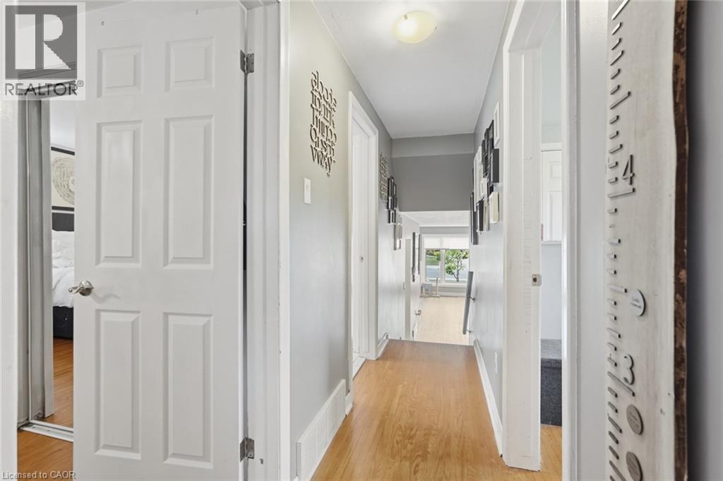 19 Ellingwood Avenue, Hamilton, ON