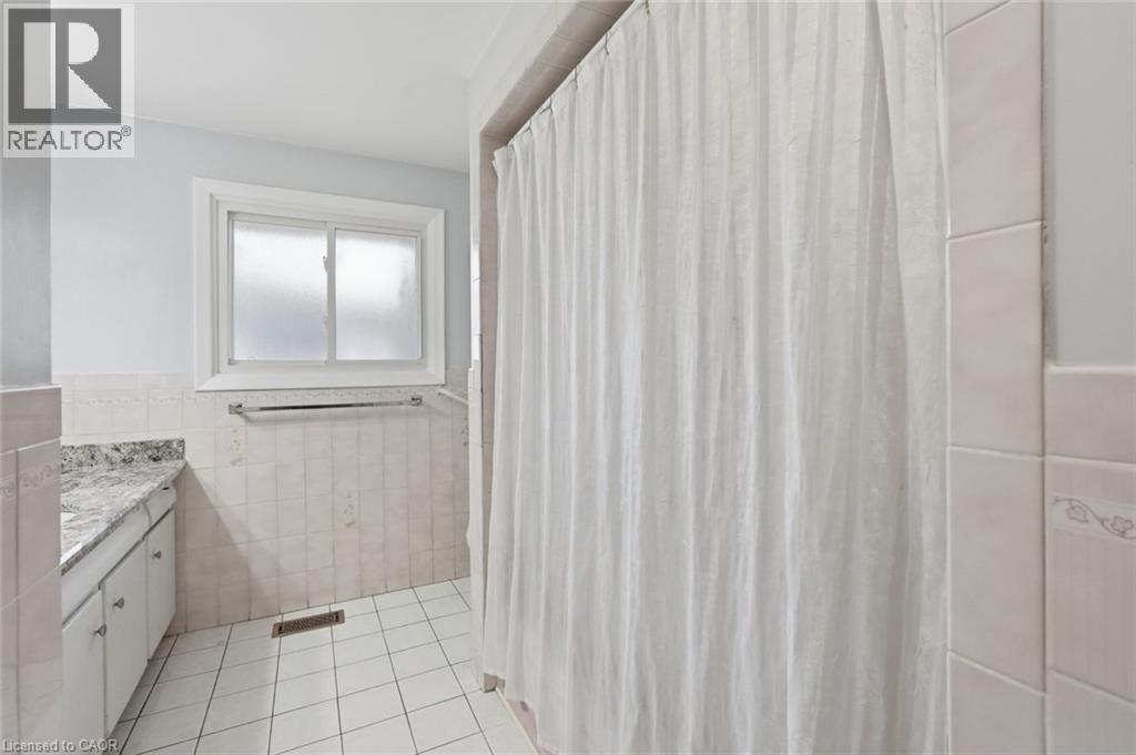 19 Ellingwood Avenue, Hamilton, ON