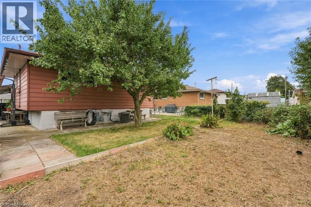 19 Ellingwood Avenue, Hamilton, ON