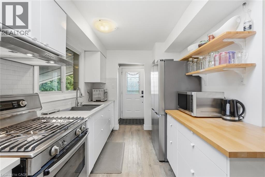 19 Ellingwood Avenue, Hamilton, ON