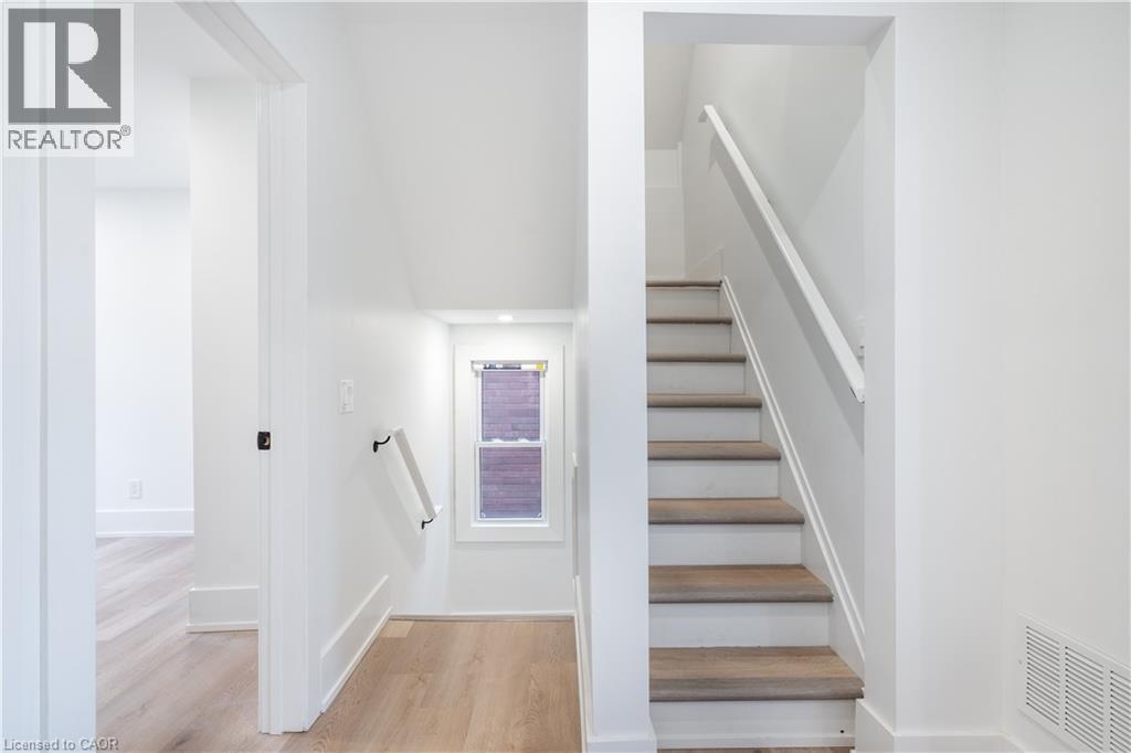 UNIT 3 (IN-LAW SUITE) - 3 BED, 1 BATH - 204 Balsam Avenue S, Hamilton, ON
