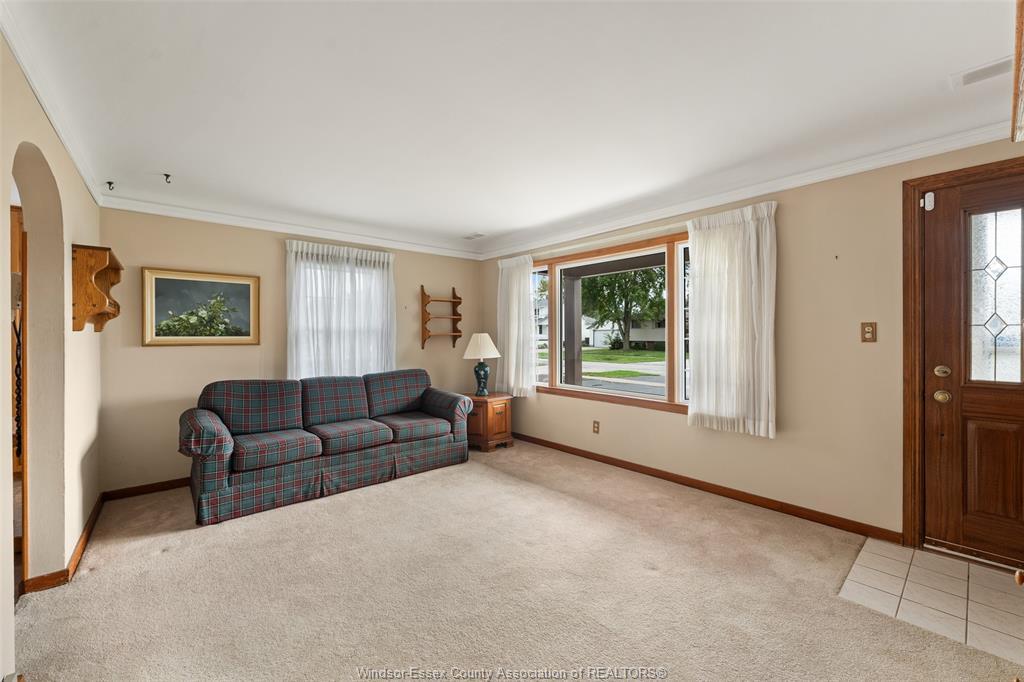 171 Maple, Lasalle, ON