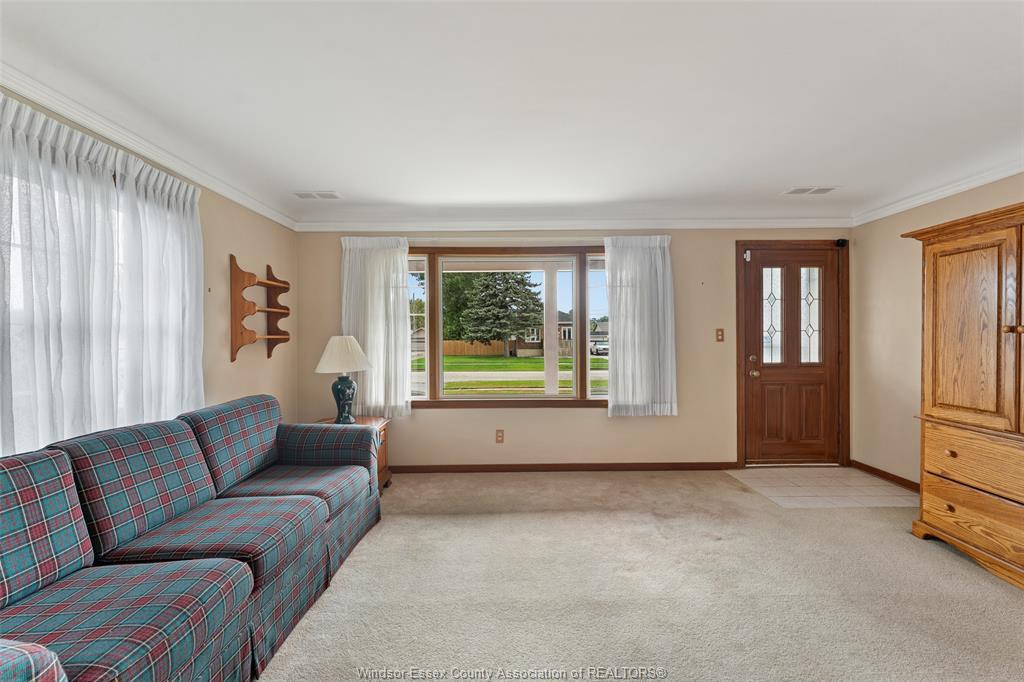 171 Maple, Lasalle, ON