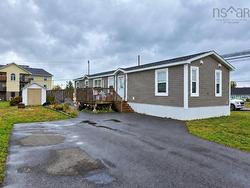 87 Dresden Way Debert, NS B0M 1G0