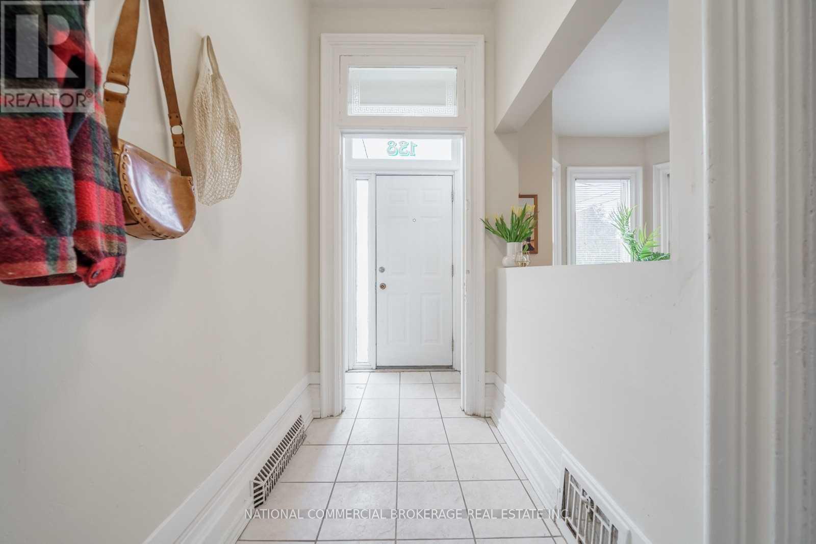 138 Victoria Avenue N, Hamilton, ON