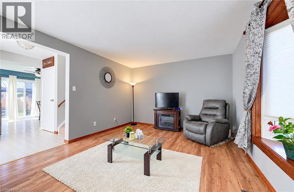 136 Sekura Crescent, Cambridge, ON