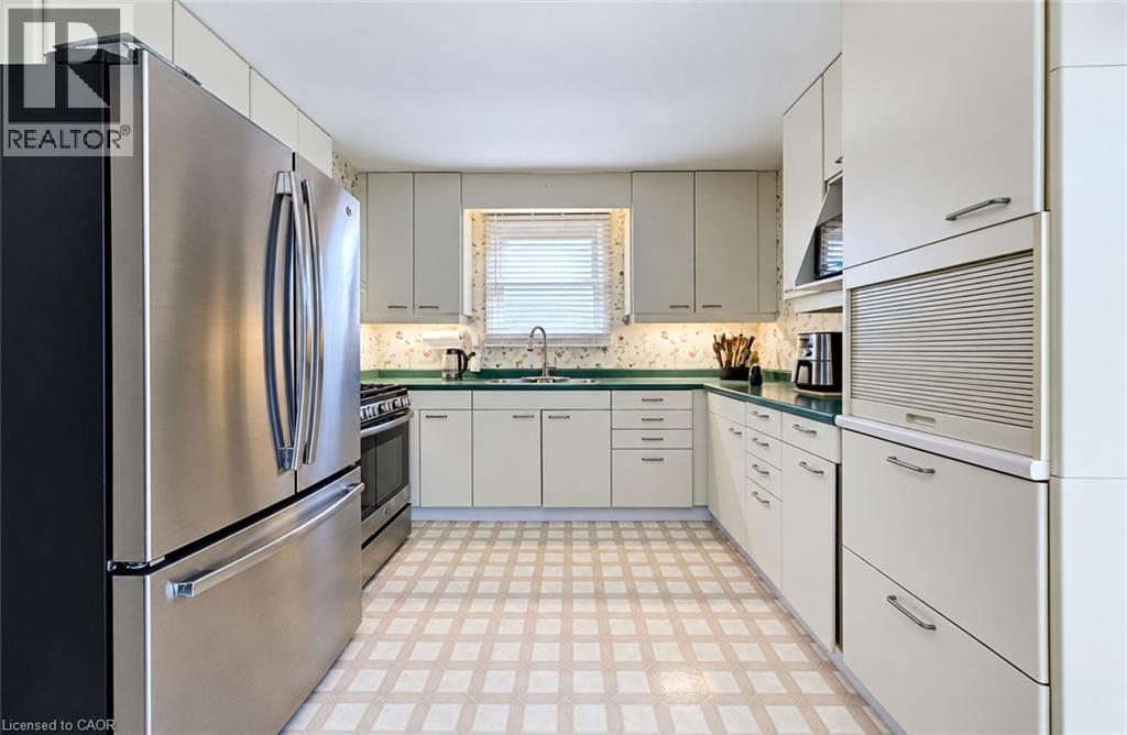 136 Sekura Crescent, Cambridge, ON