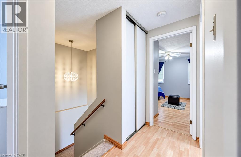 136 Sekura Crescent, Cambridge, ON