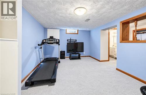 136 Sekura Crescent, Cambridge, ON 