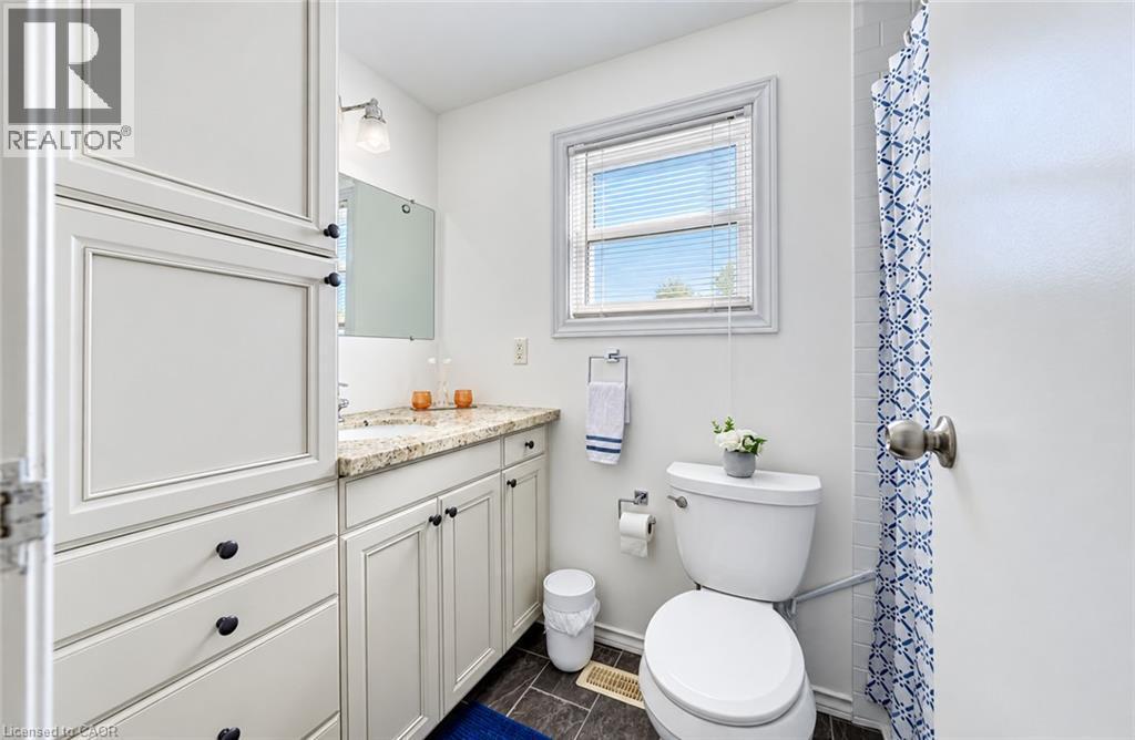 136 Sekura Crescent, Cambridge, ON