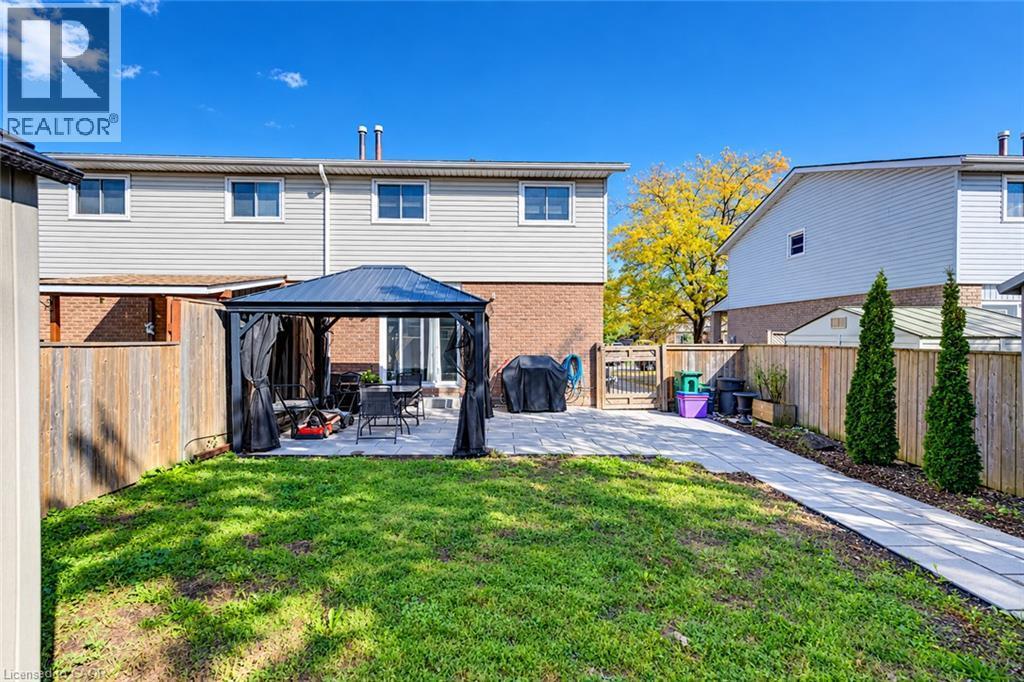 136 Sekura Crescent, Cambridge, ON