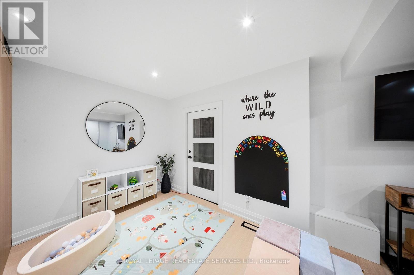 655 Netherton Crescent, Mississauga, ON