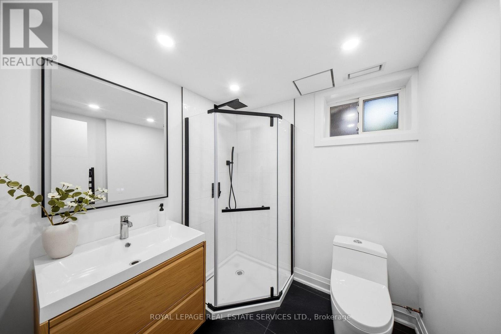 655 Netherton Crescent, Mississauga, ON