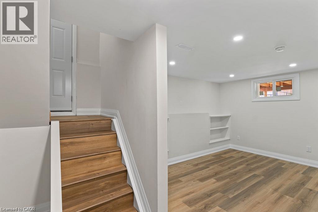 73 Adair Avenue S, Hamilton, ON
