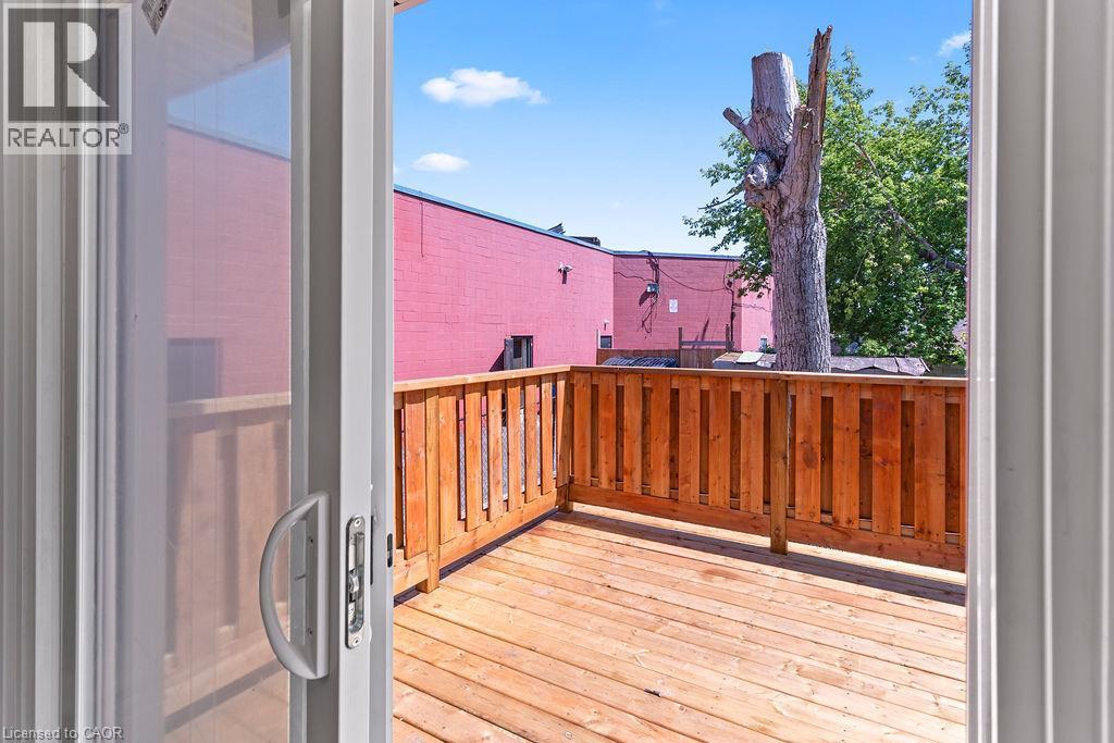 73 Adair Avenue S, Hamilton, ON