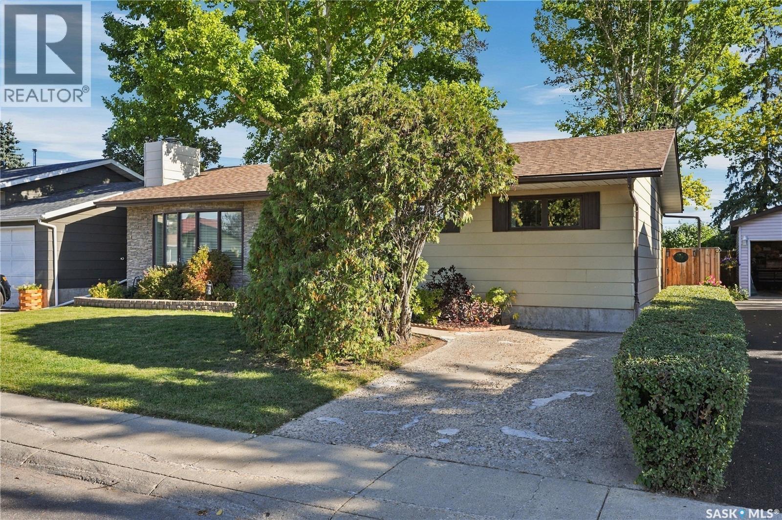 222 Smith Road, Saskatoon, SK