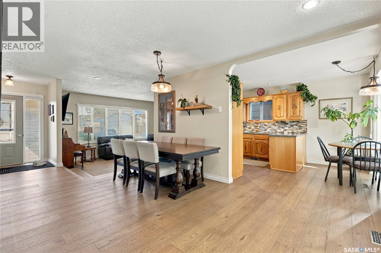 222 Smith Road, Saskatoon, SK
