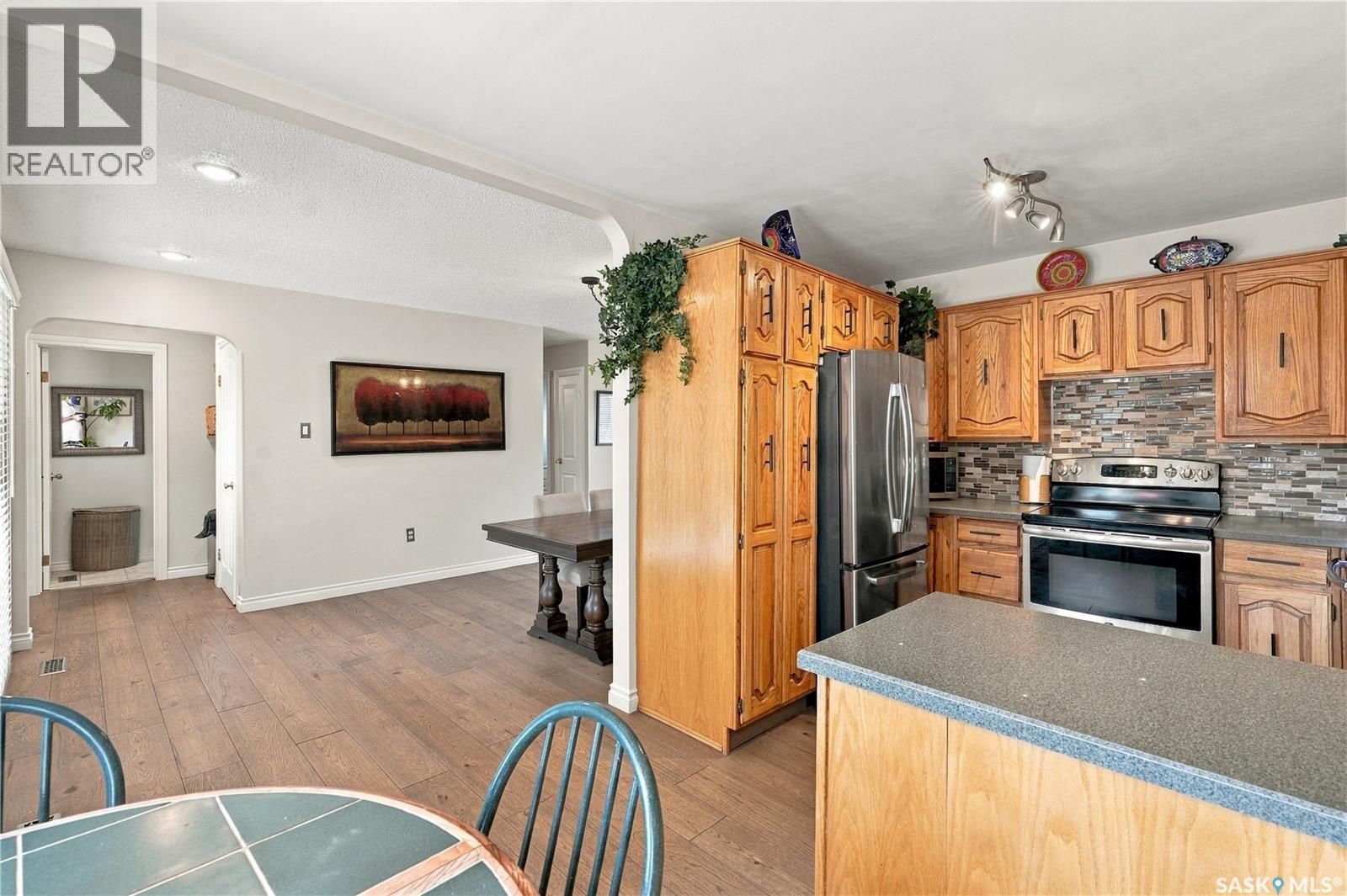 222 Smith Road, Saskatoon, SK