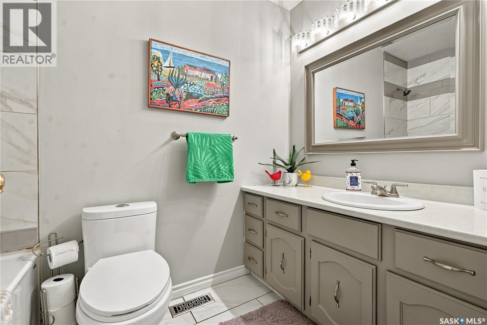 222 Smith Road, Saskatoon, SK