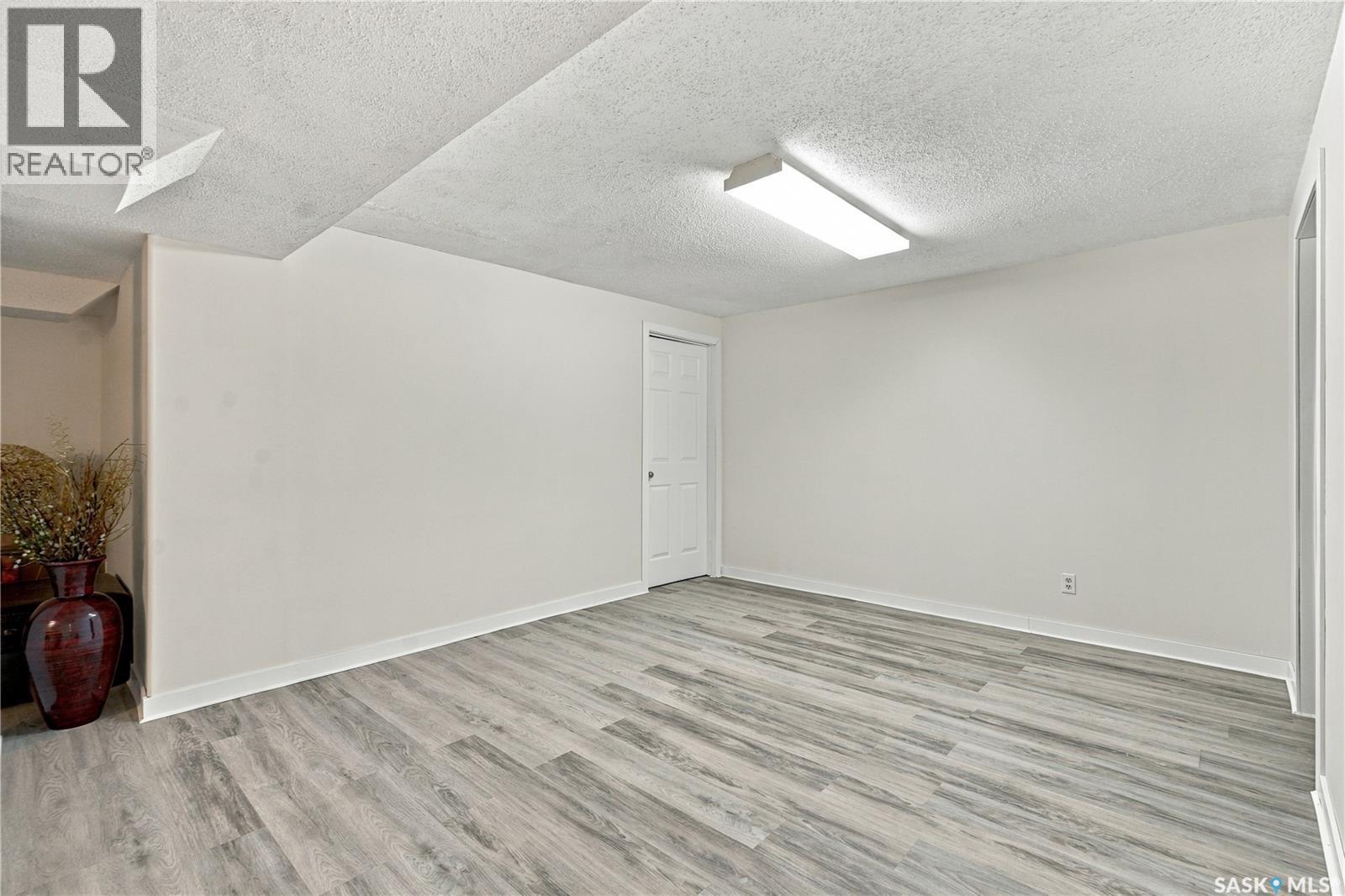 222 Smith Road, Saskatoon, SK