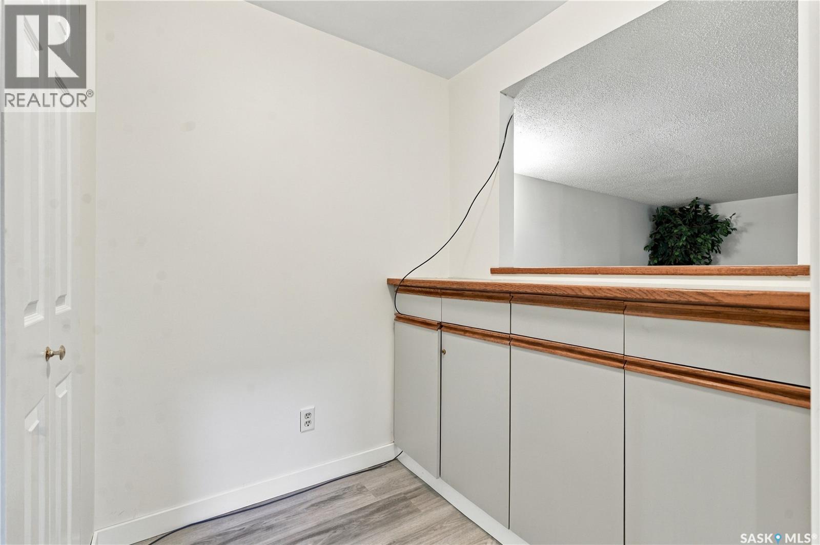 222 Smith Road, Saskatoon, SK