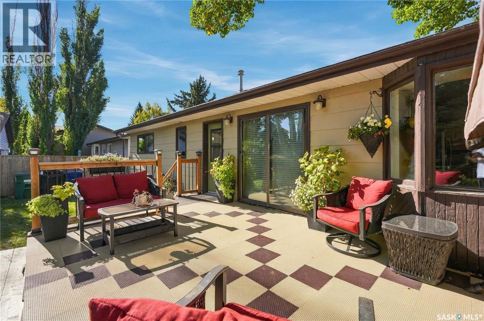 222 Smith Road, Saskatoon, SK